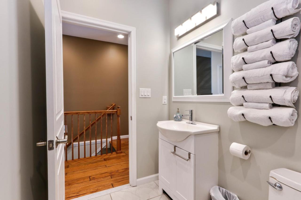 Cheerful 1 Bedroom House With Hot Tub And Dock Holiday home